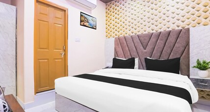 HOTEL O RATRAKSH Room Type - Classic