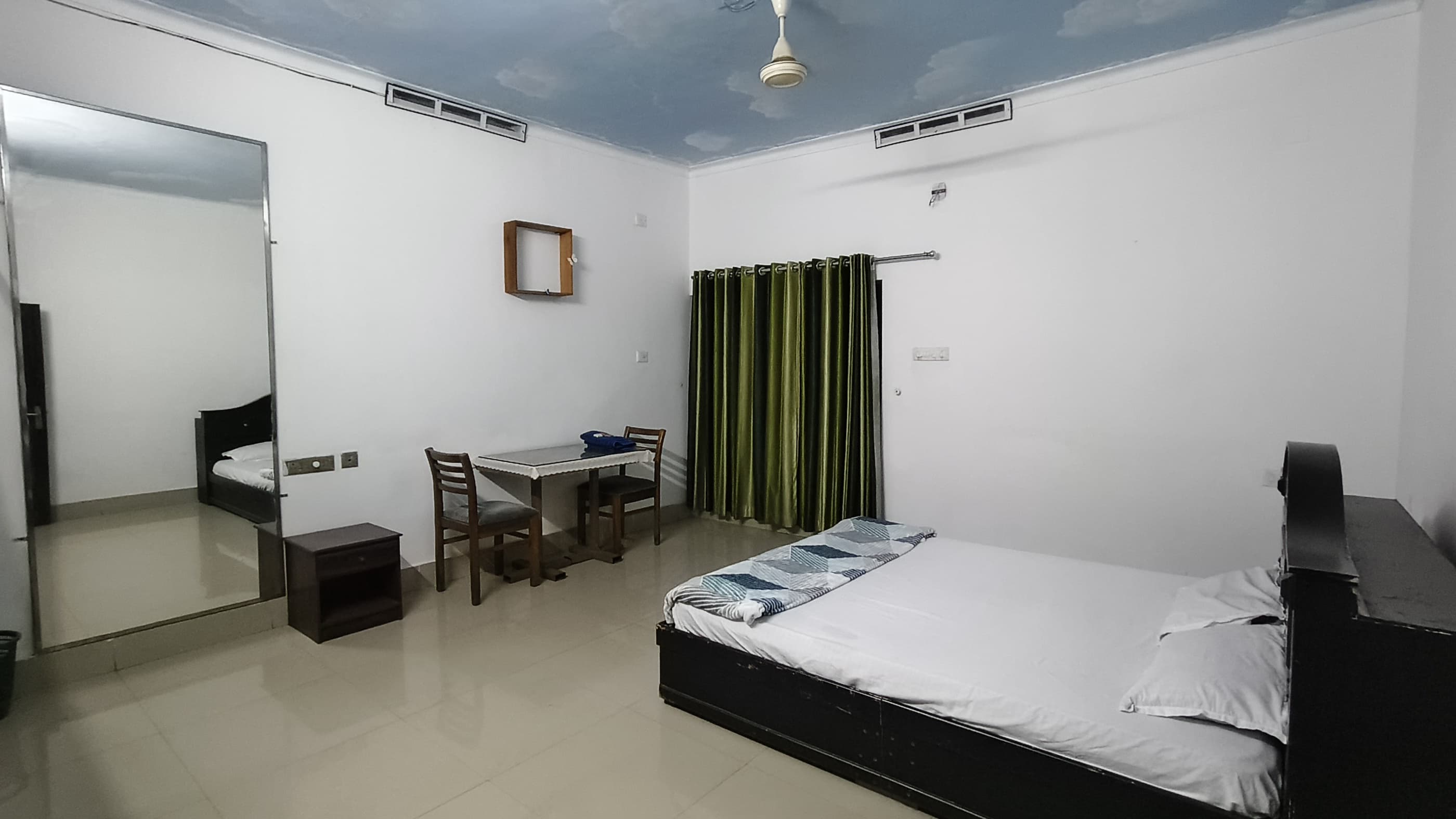 LIBRA REGENCY - Tap to explore photos