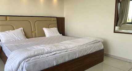 Hotel O Shubh Sankalp Room Type - Classic