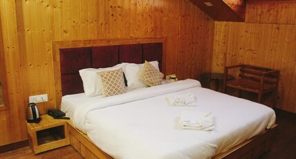 Hotel White Cloud Room Type - Deluxe Room