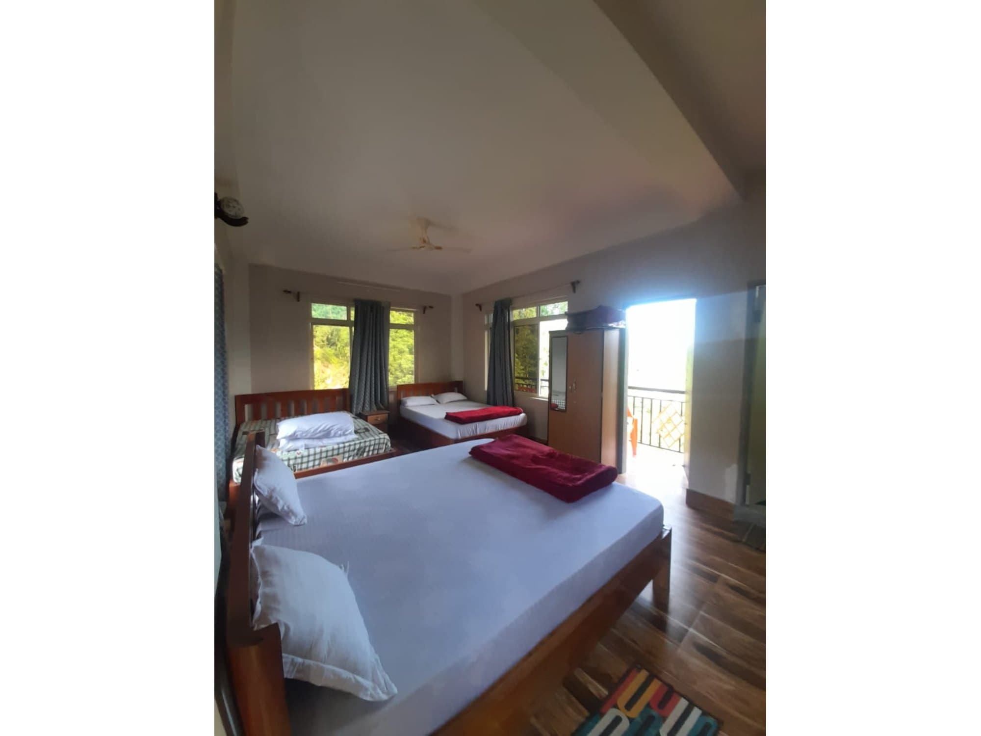 Himgiri homestay Mungpoo - Tap to explore photos