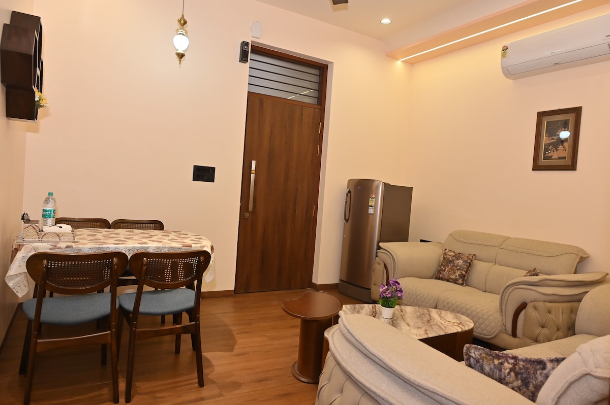 Abhivats Live The Legacy Premium Studio Apartment - Tap to explore photos