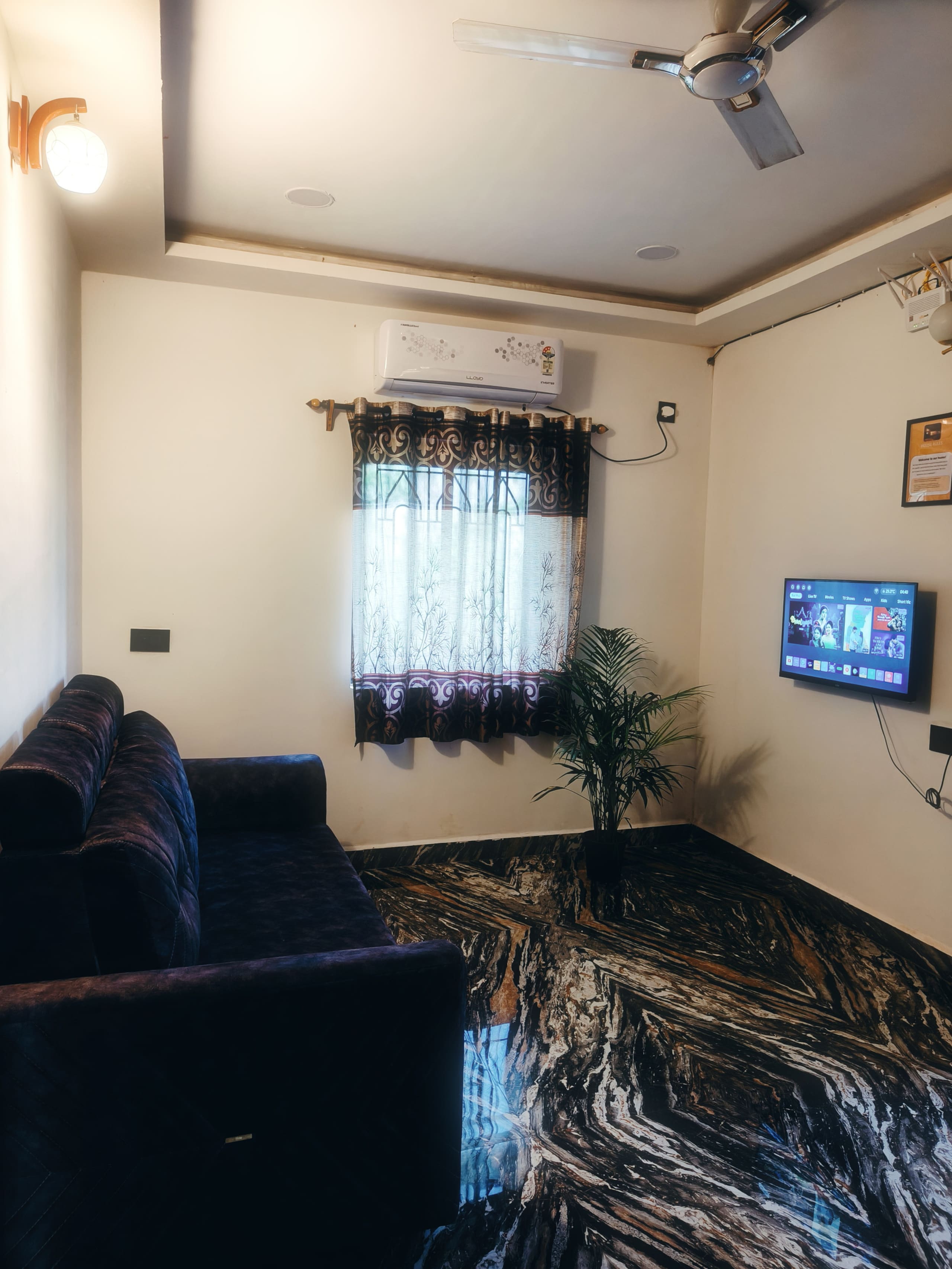 Farmview Guest House - Tap to explore photos