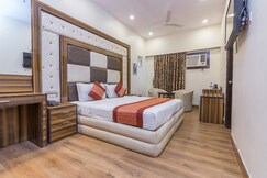 Rupam Hotel - Air Purified Comfort