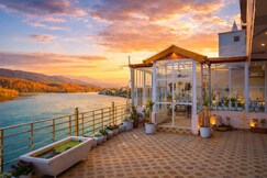 The Neeraj Ganga Divine Stay 2 BHK Glasshouse Villa With Pvt Pool | Lift