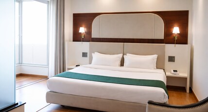 Hotel Pacific Primee Room Type - Deluxe Room