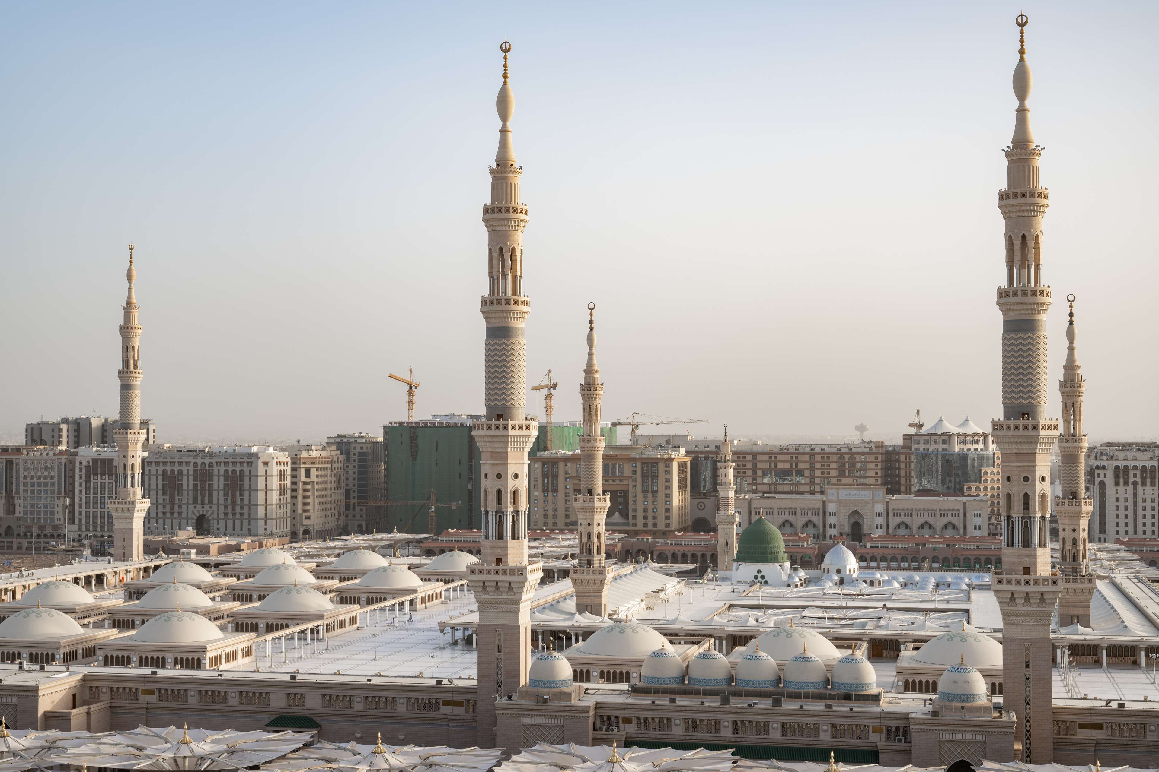 Madinah Hilton - Tap to explore photos