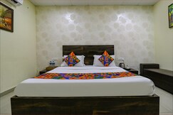 Hotel De agya paradise