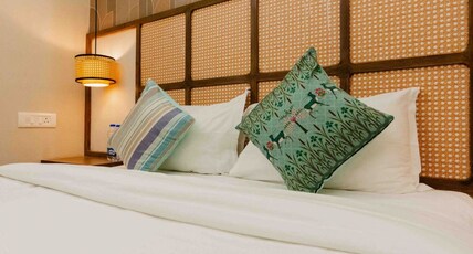 KALO'S Room Type - Deluxe Double Room