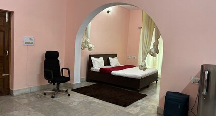 Div Estate : Homestay in Dehradun Room Type - Standard 1 BHK Room - First Floor
