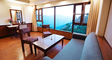 Hotel Vishnu Palace Room Type - Superior Club Room