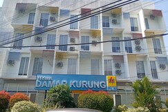 Townhouse Oak Hotel Damar Kurung