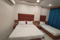 Address of Hotel Neelkamal