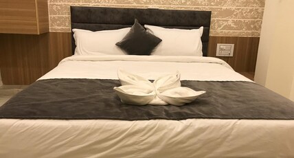 hotel riza Room Type - Standard Room