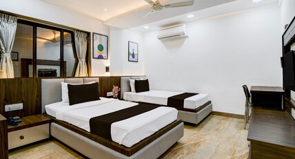 Hotel O R JOHNSON Room Type - Deluxe