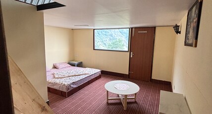 Chillgoza cafe & stay Room Type - Manimahesh