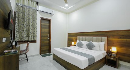 HOTEL KANDA CONTINENTAL Room Type - Standard Room