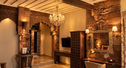 Jhankar Haveli Room Type - Rajmahal Suite Jhankar Haveli Room Type - Rajmahal Suite