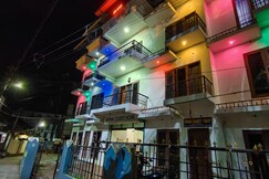 Rohini Tourist Home