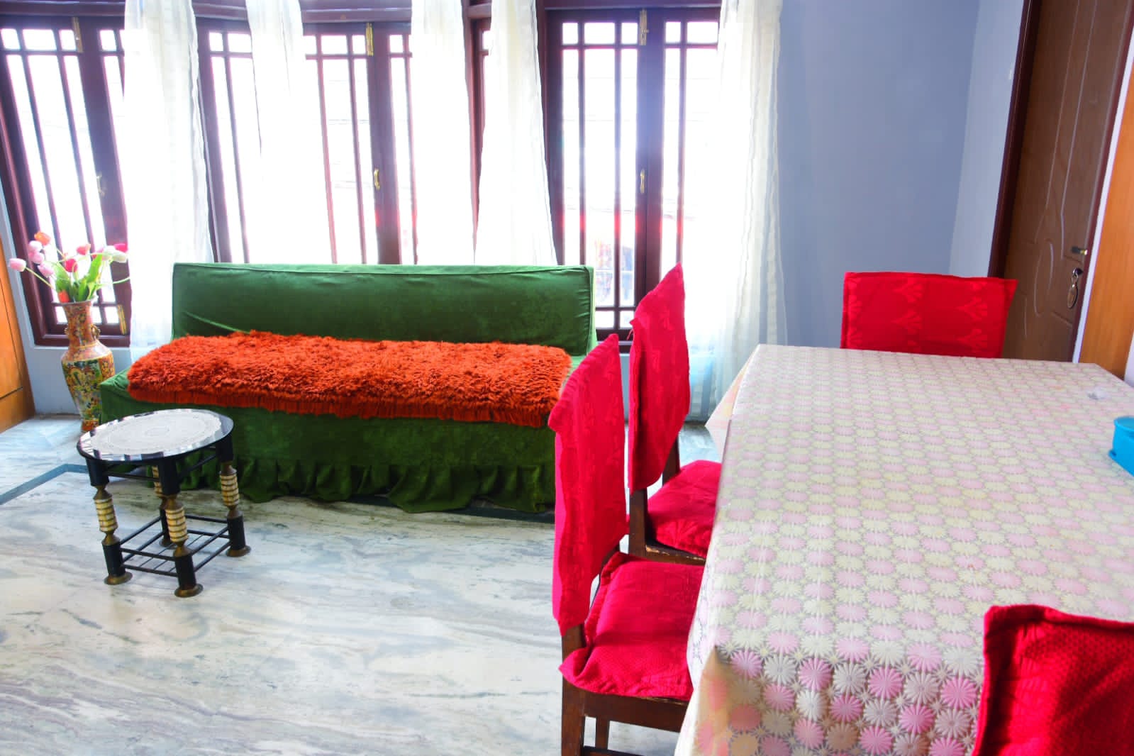 Darjeeling Homestays - Tap to explore photos