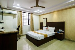 Hotel Premier Comforts