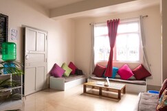 Tag Along Backpackers