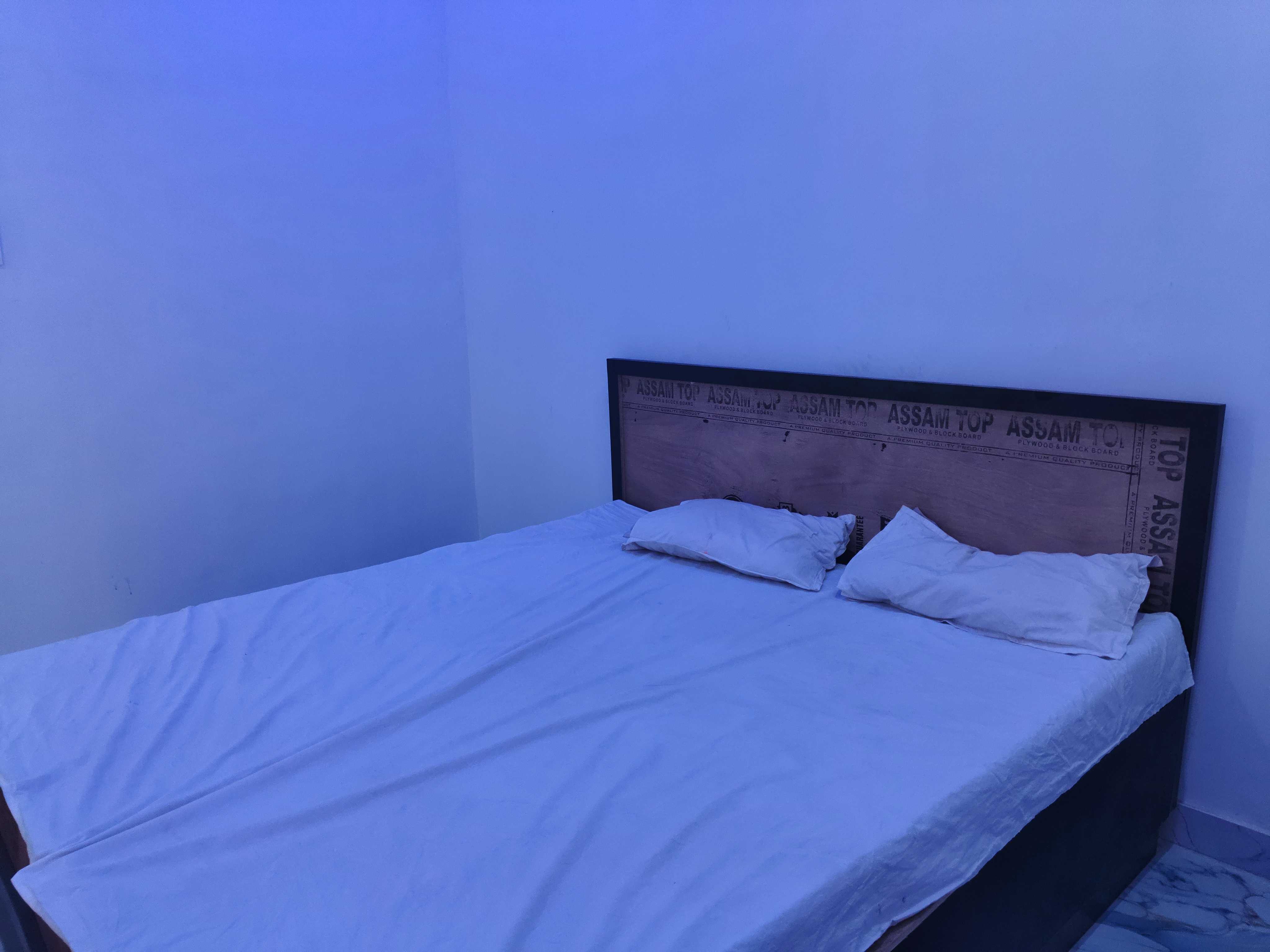 Hotel O Royle Gest House - Tap to explore photos