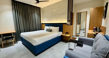 THE KAYSONS HOTEL Room Type - Standard Room