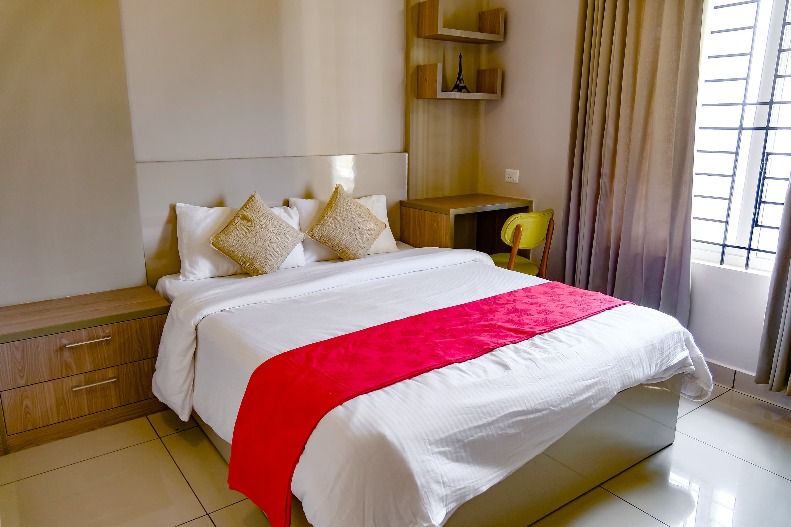 Bastiat stays Serenity 1bhk Kakkanad - Tap to explore photos