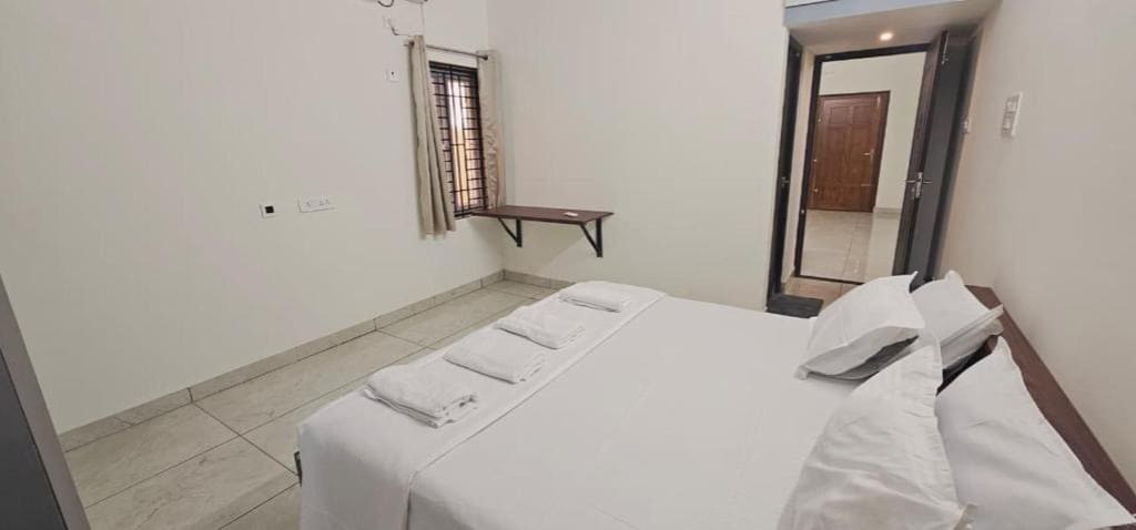 Chippy Service Apartment Trichy - Tap to explore photos