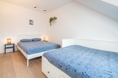 Address of 2-bedroom apartment in Central location