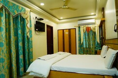 Hotel Sangeetha Inn