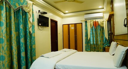 Hotel Sangeetha Inn Room Type - Standard AC Room