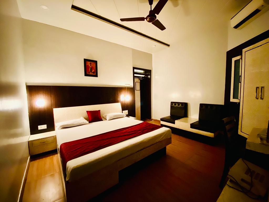 Hotel Prayag - Tap to explore photos