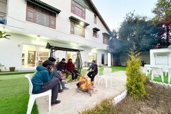 Heera Lodge Kasauli