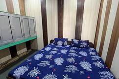 Lucky Lavi Home stay