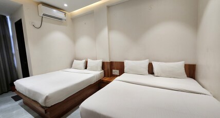 HOTEL RUDRAKSH Room Type - AC Family Room 4 bed