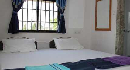 hotel prashant international Room Type - AC Deluxe Room