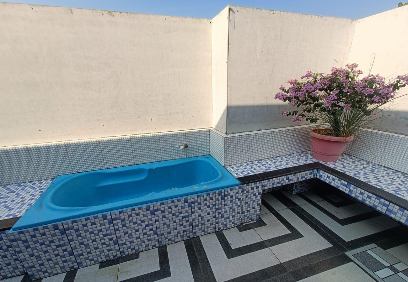 Ocean Pearl Pool Villa - Tap to explore photos