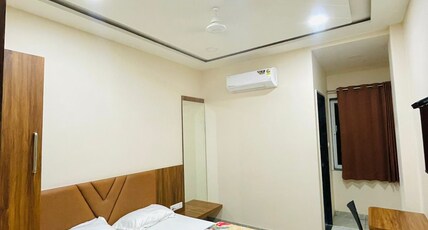 Hotel Nakshatra Room Type - double deluxe room