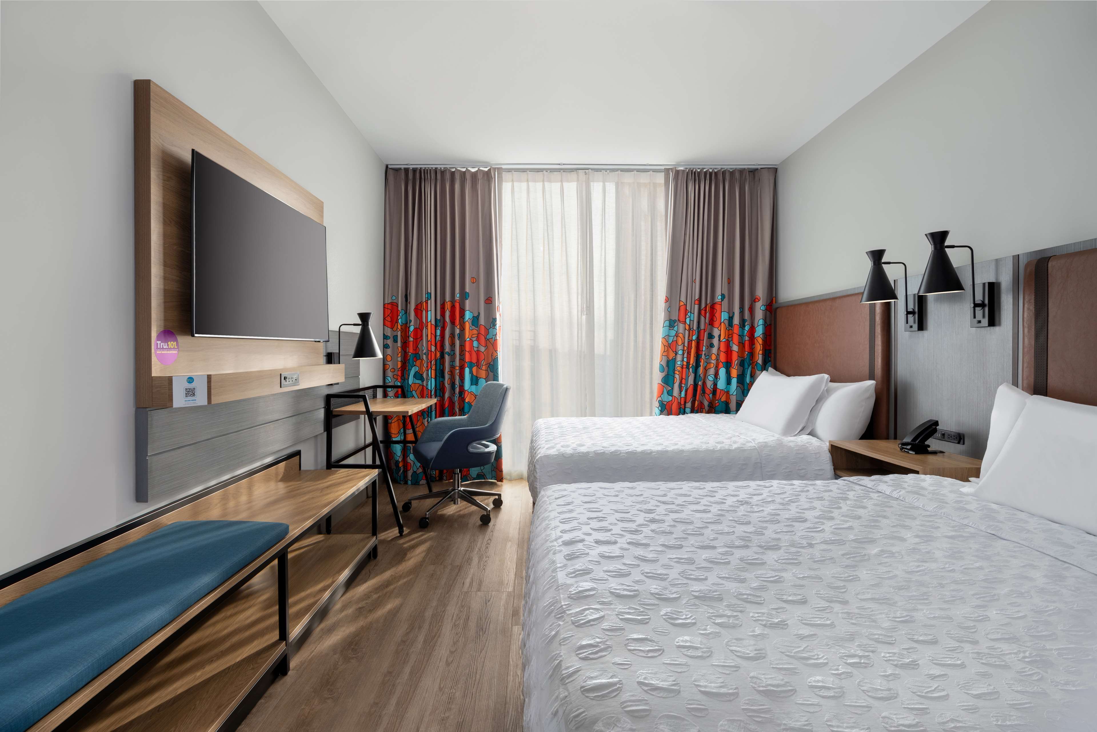 Tru by Hilton Brooklyn - Tap to explore photos