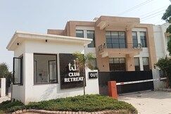 TDI club Retreat sector 110