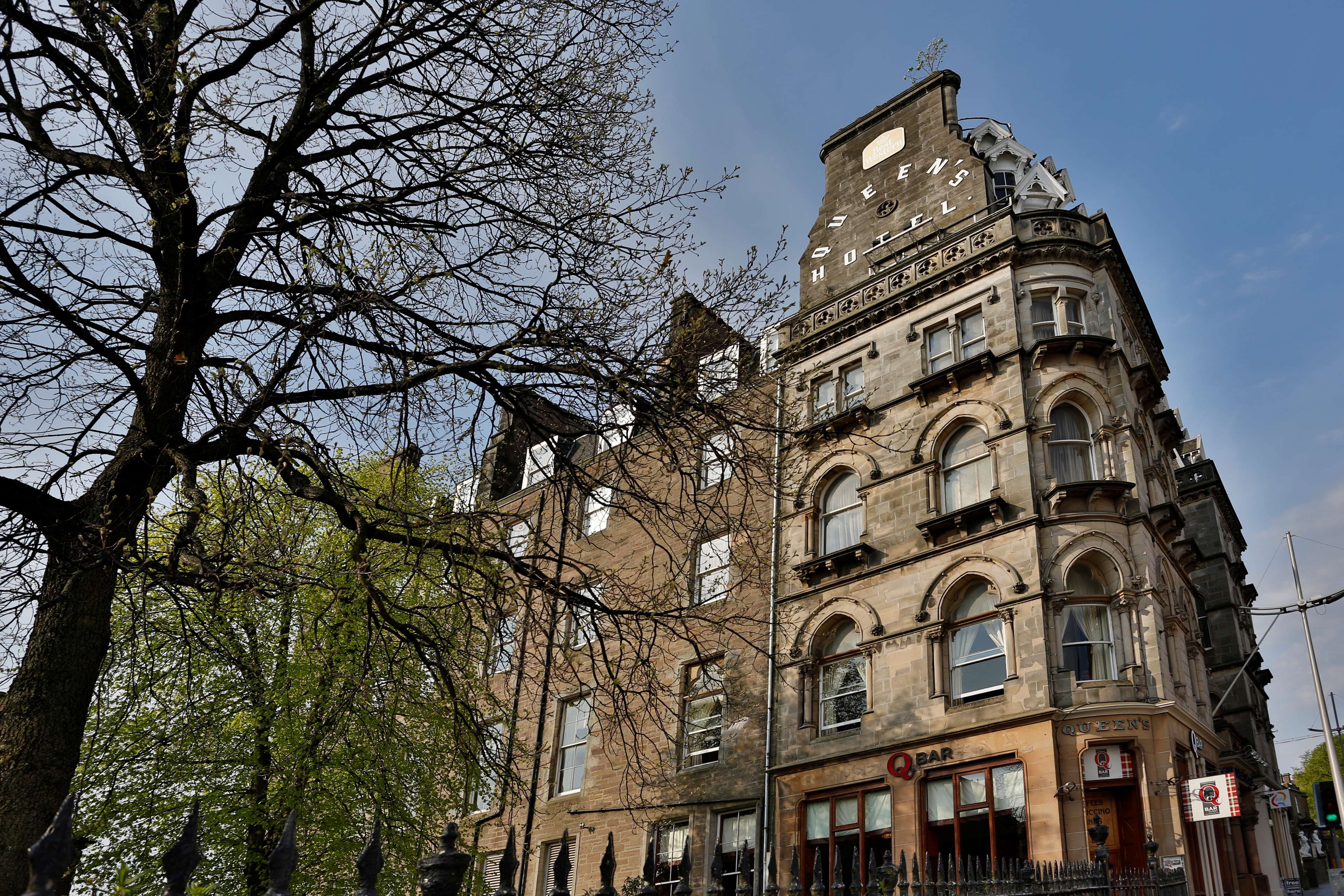 Best Western Queens Hotel - Tap to explore photos