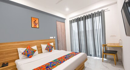 FabHotel Roost Stay Room Type - Deluxe Room