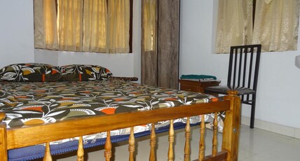 Montecello - 500m from Beach and Trivandrum Airport Room Type - AC Room