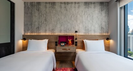 Moxy Bangkok Ratchaprasong Room Type - MOXY TWIN
