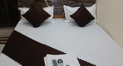 Hotel - Maa Annapurna ROOMS available Room Type - Super Deluxe Room= 105( TV+ AC rooms)