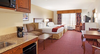 Holiday Inn Express Hotel & Suites Tooele Room Type - 2 Queen Suite Sofa Bed