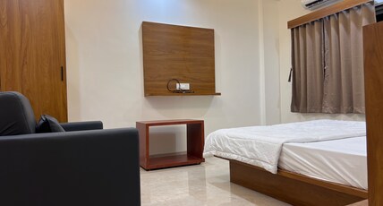 Hotel Kohinoor Room Type - Bedroom 11