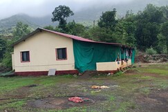 Kadam's Farmhouse
